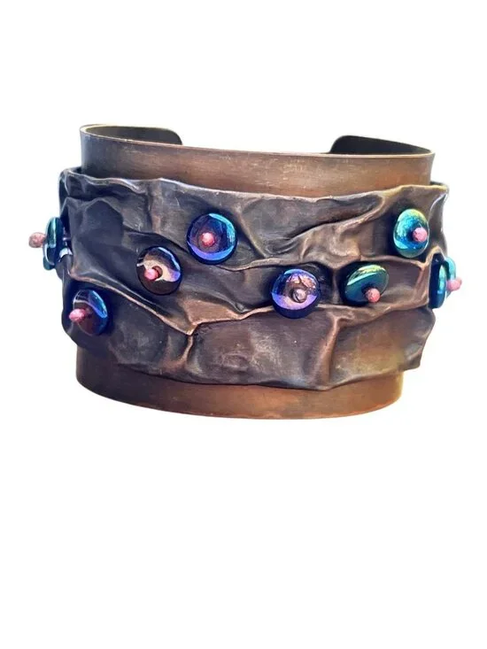Stunning Handcrafted Beaded Copper Cuff Bracelet With Iridescent Glass Accents - Picture 3 of 6